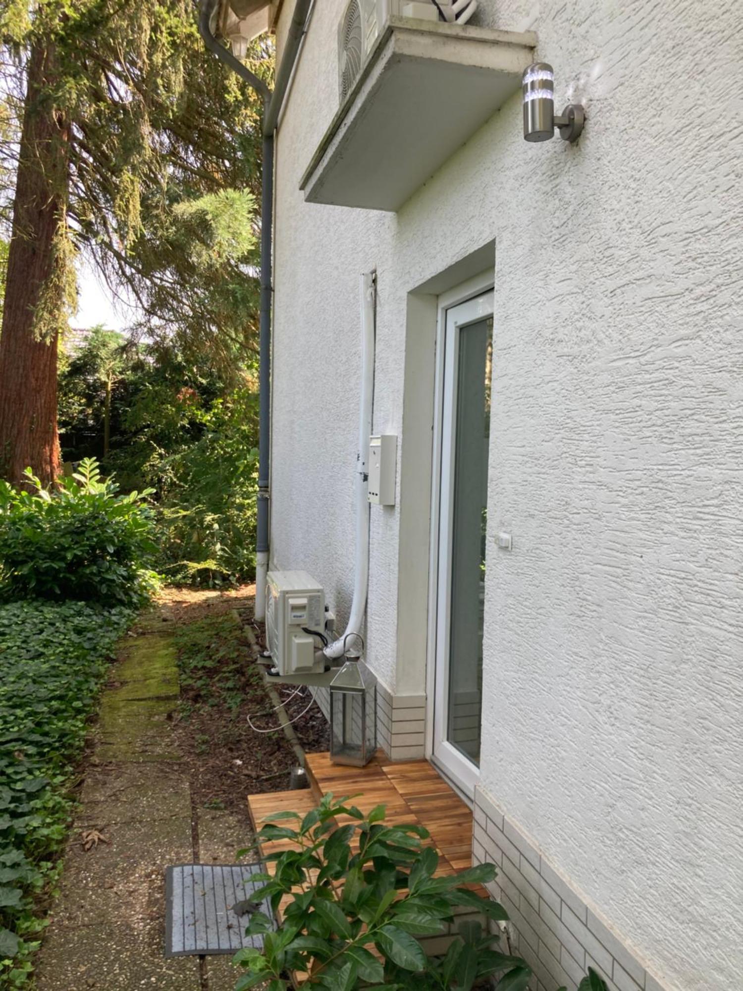 Amselweg Am Waldrand Gelegen Netflix Eigener Carport Uvm Apartamento Taunusstein Exterior foto