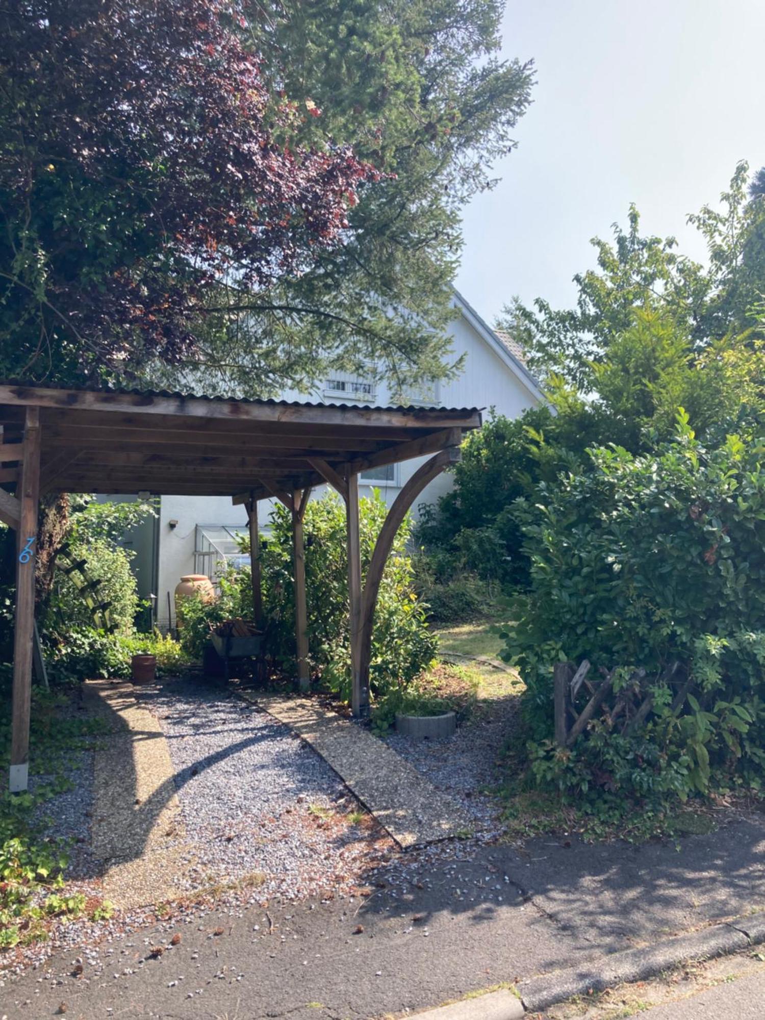 Amselweg Am Waldrand Gelegen Netflix Eigener Carport Uvm Apartamento Taunusstein Exterior foto