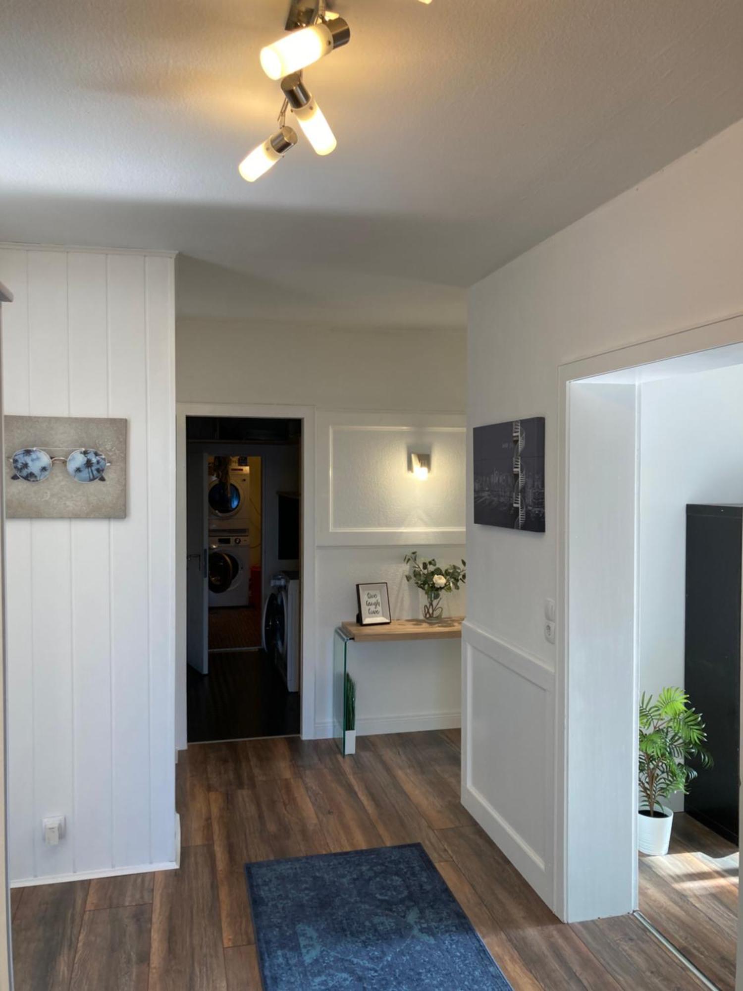 Amselweg Am Waldrand Gelegen Netflix Eigener Carport Uvm Apartamento Taunusstein Exterior foto