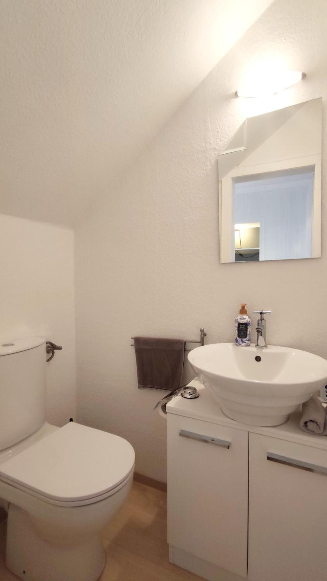 Amselweg Am Waldrand Gelegen Netflix Eigener Carport Uvm Apartamento Taunusstein Exterior foto